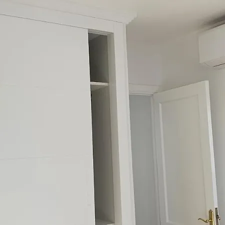 Barber Brisas דירה
